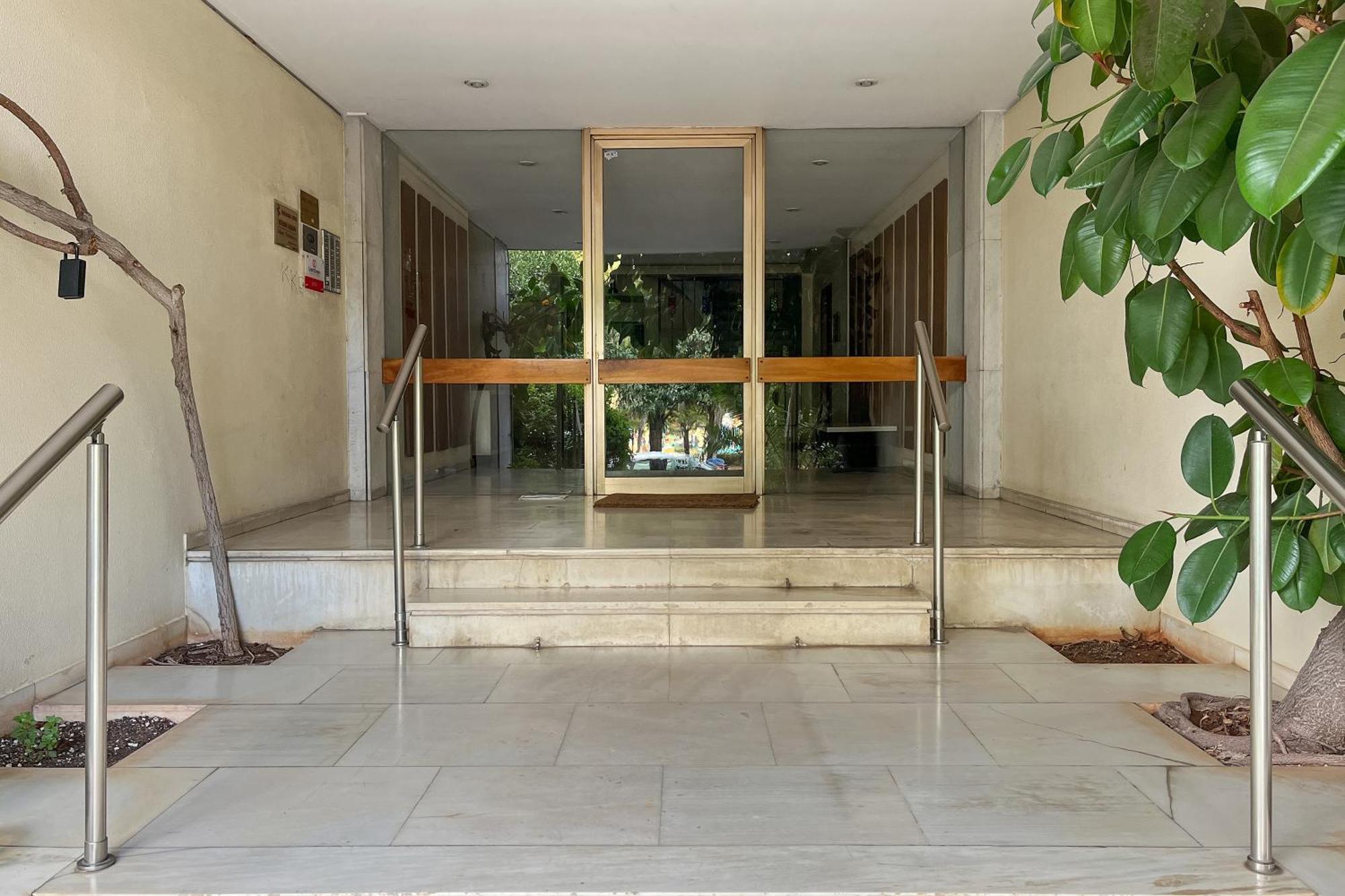 Spacious Peaceful Studio In Athena Bagian luar foto