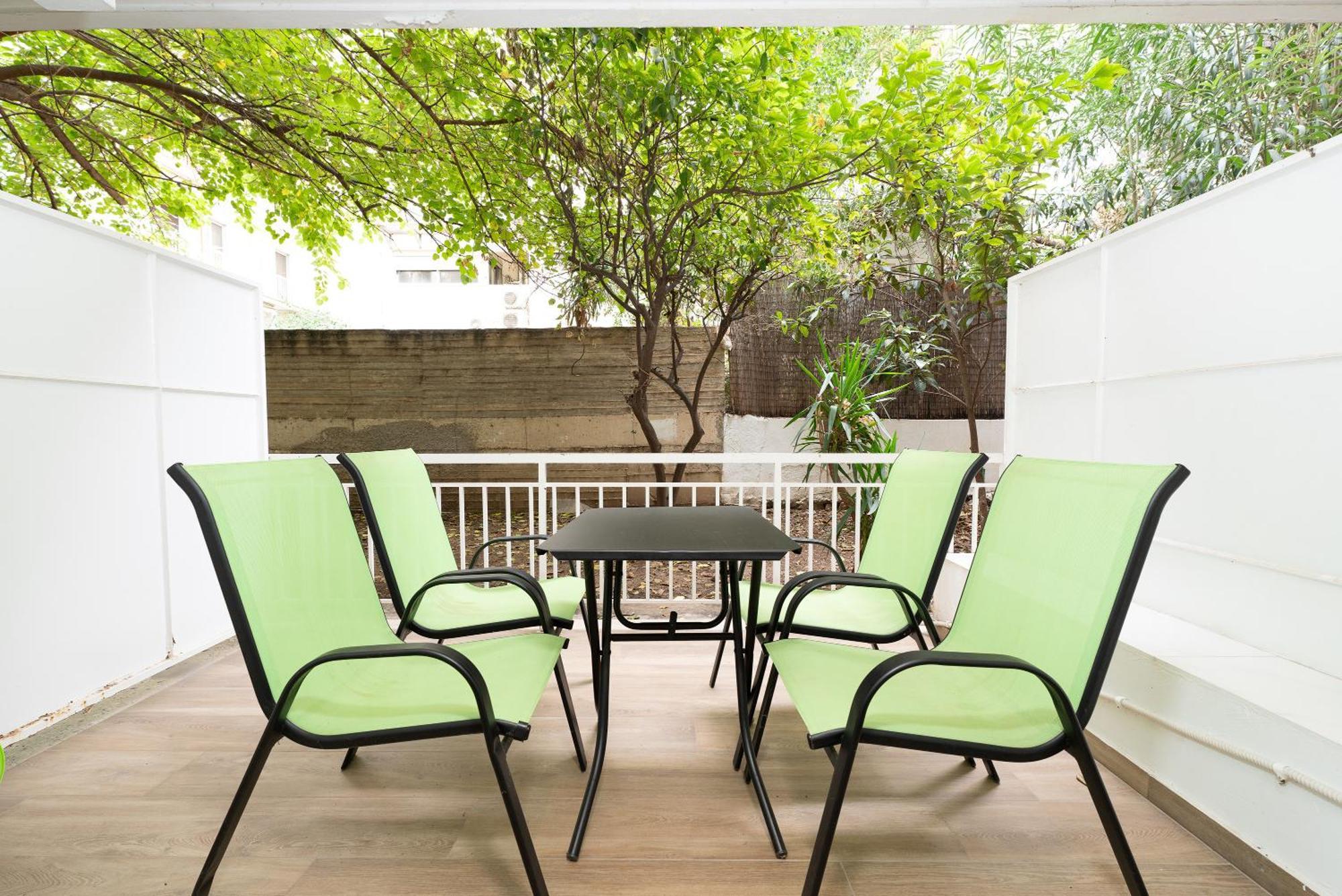 Spacious Peaceful Studio In Athena Bagian luar foto