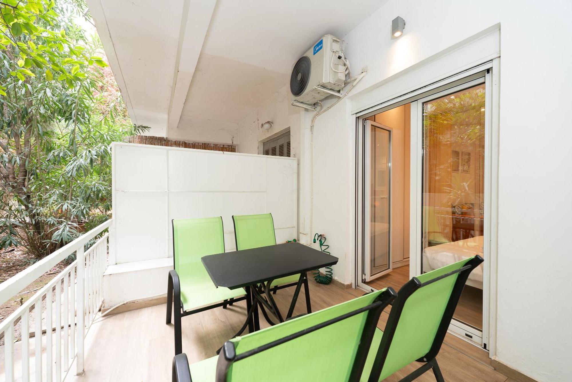 Spacious Peaceful Studio In Athena Bagian luar foto